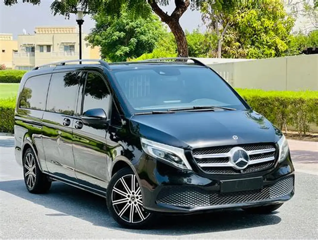 8 Seater executive vehicle